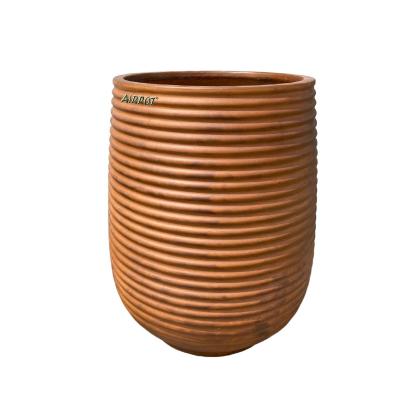 Vietnam Planter - Horseshoe Pot